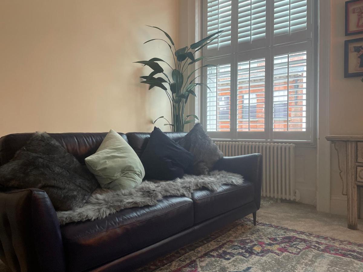 Luxury Apartment Opposite The Shambles York Exteriör bild